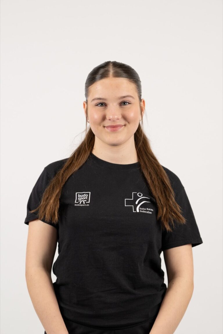 TSCHARNER Anais